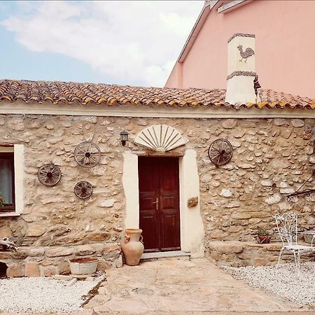 Stazzu Juanni Villa Loiri Porto San Paolo Eksteriør billede