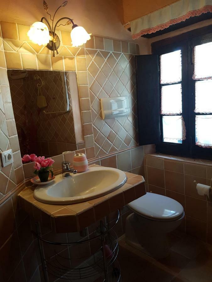 Stazzu Juanni Villa Loiri Porto San Paolo Eksteriør billede
