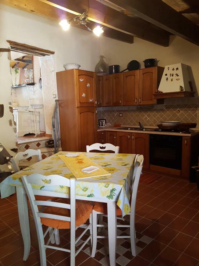 Stazzu Juanni Villa Loiri Porto San Paolo Eksteriør billede